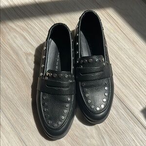 Steven By Steve Madden Black Leather Flats size 6